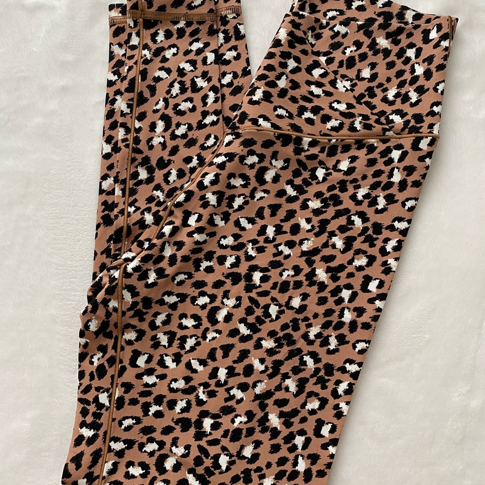 Aerie Leopard Leggings